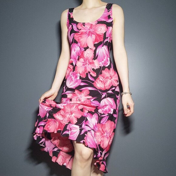 Vintage romantic 90s pink and black sleeveless midi floral dress with ruffles - Picture 14 of 14